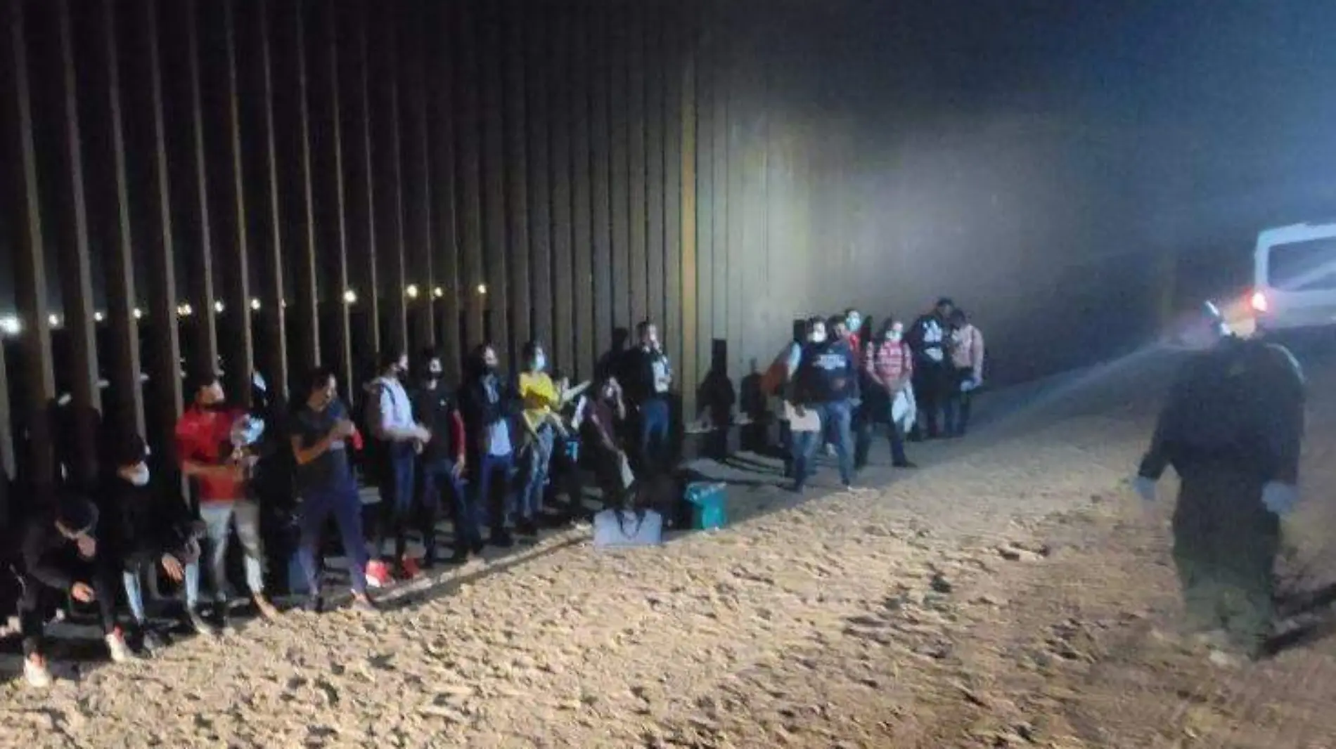 CBP detuvo a numerosos grupos de migrantes